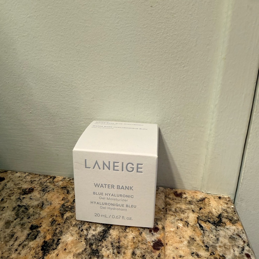 LANEIGE Water Bank Blue Hyaluronic Gel Hydratant - Picture 2 of 7